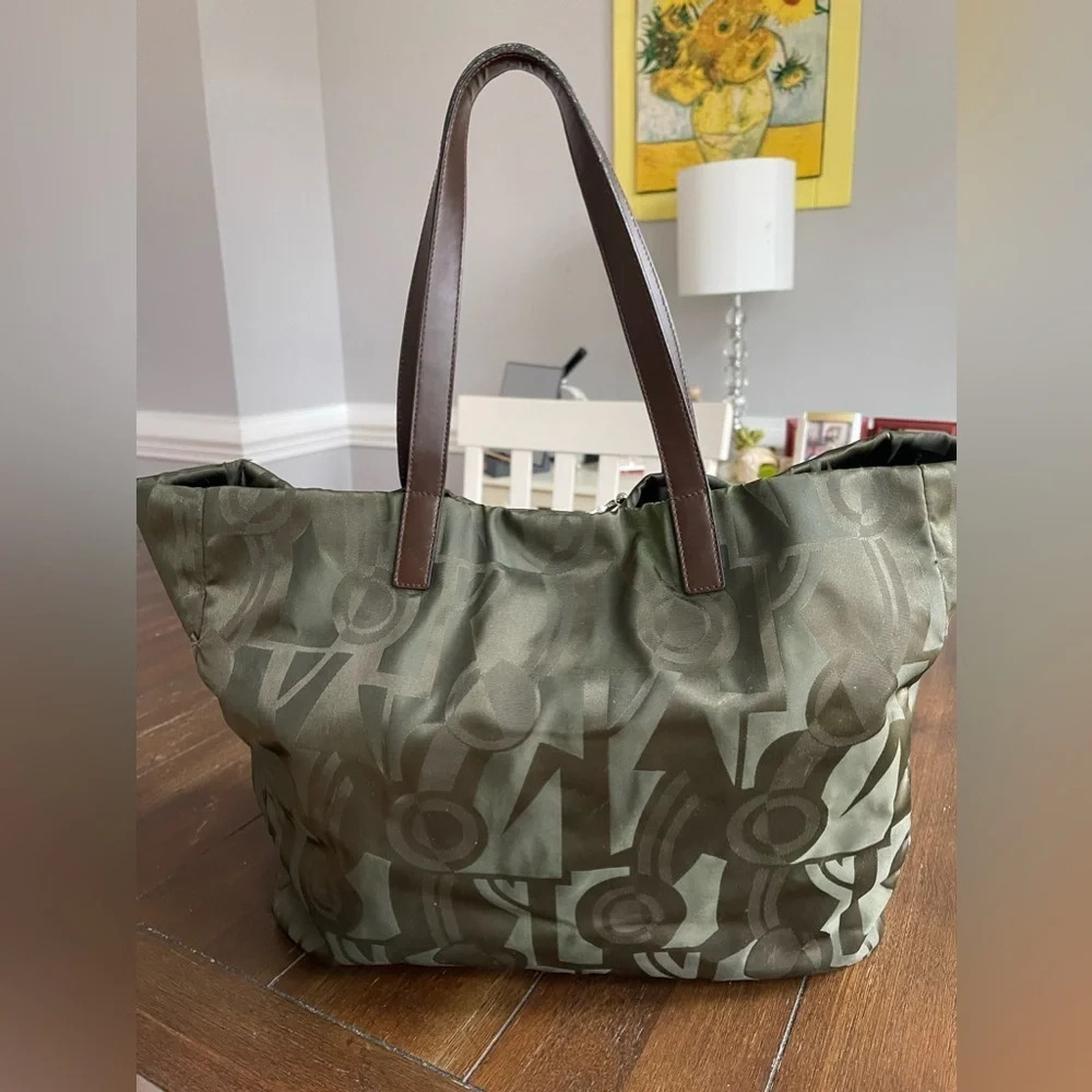 Salvatore Ferragamo logo tote bag - Picture 7 of 14